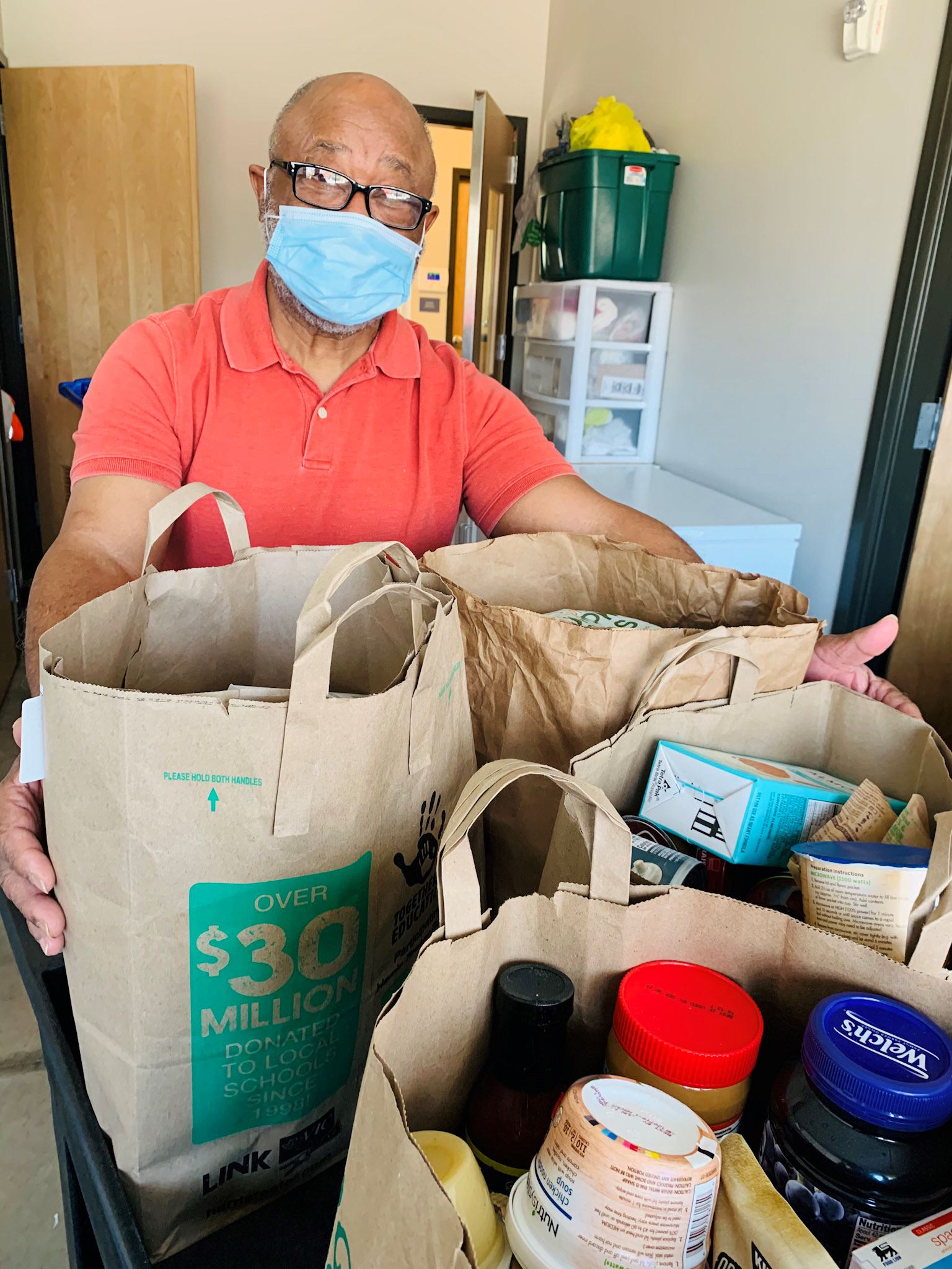 food distribution Rev Campbell